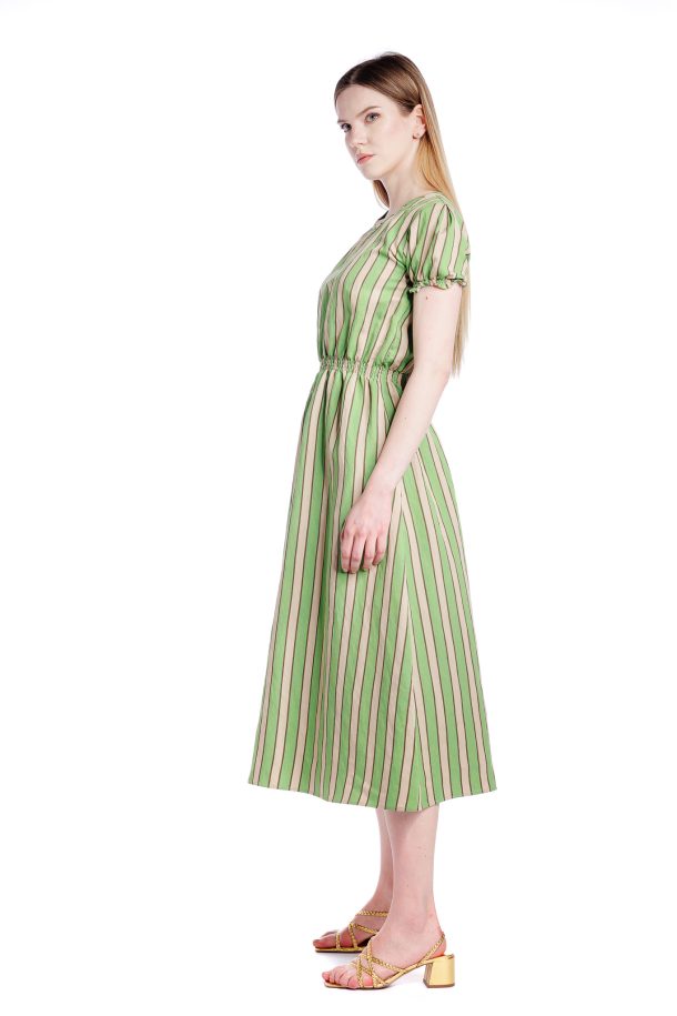 Rochie in verde dungi