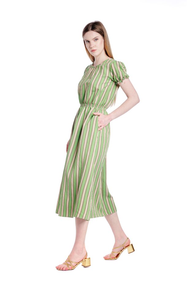 Rochie in verde dungi